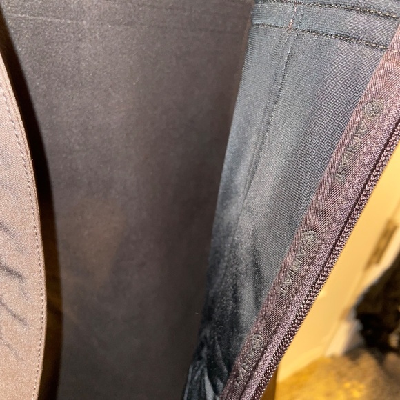 Ariat Zip up vest Men’s Size Medium Brown - Picture 5 of 8